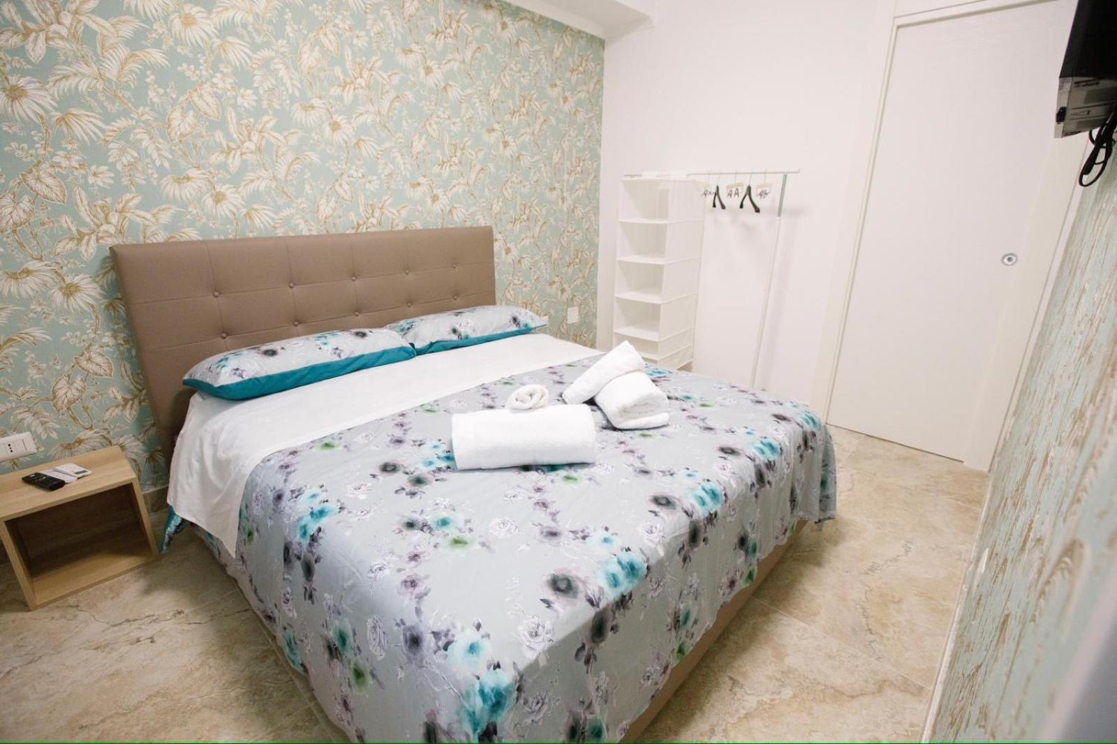 B&B Le Stanze Di Aurora Napoli Bagian luar foto
